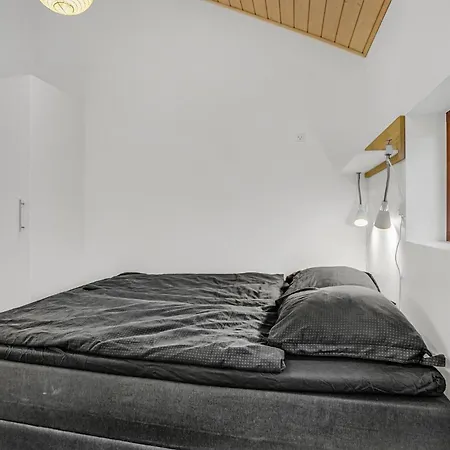 4 Bedroom Lovely In Sjolund